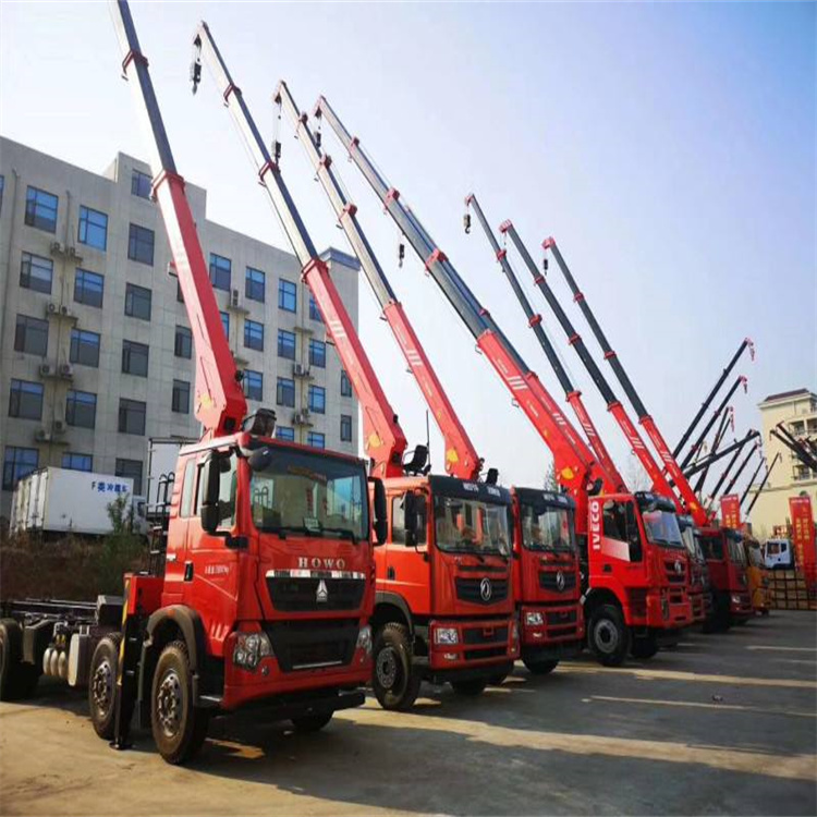 张金镇租专业吊车电话